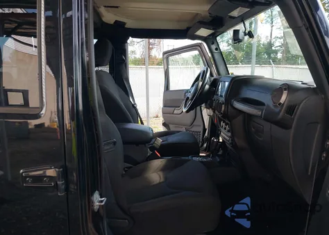 2017 Jeep Wrangler Unlimited Sport 4X4 из США, поврежденный, VIN 1C4BJWDG8HL622114